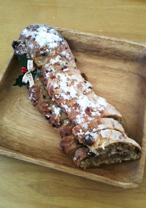 ホームベーカリーで簡単♪シュトーレン-レシピのメイン写真