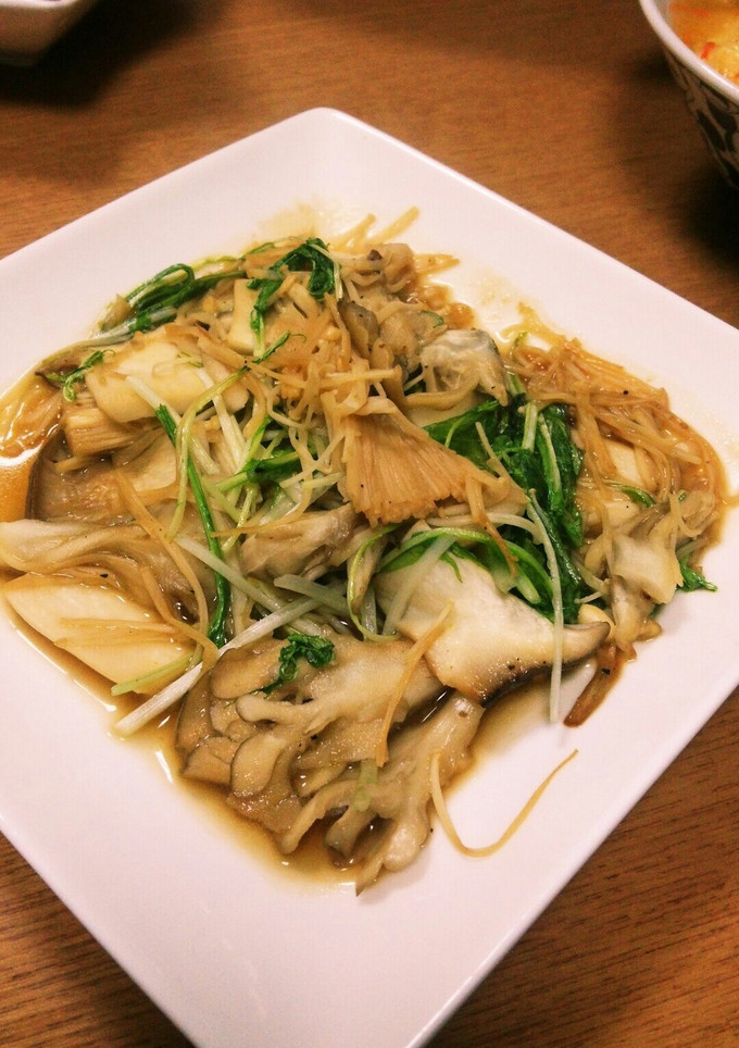 舞茸とえのきと水菜のバタポン炒め-レシピのメイン写真