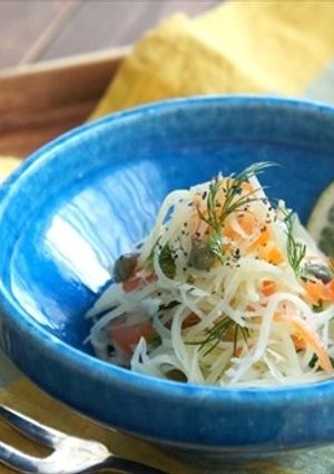 じゃがいもとスモークサーモンのサラダ-レシピのメイン写真