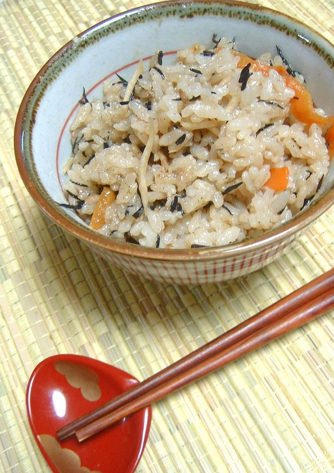 新生姜とシーチキンの炊き込み御飯♪-レシピのメイン写真