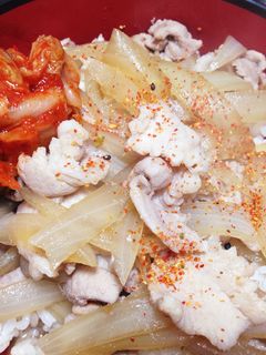 【豚バラ肉】シンプルな豚丼【玉ねぎ】-レシピのメイン写真