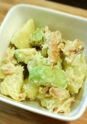 サーモンとアボカドのポテトサラダ-レシピのメイン写真