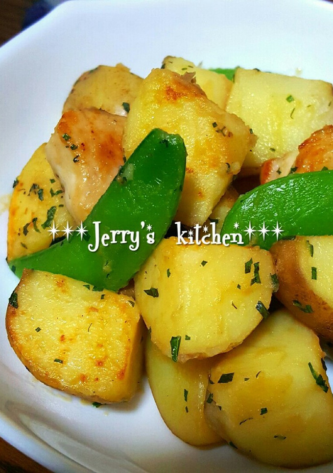 新じゃが＆鶏肉 バジル♥コンソメ炒め by じぇりっこ 【クックパッド】 簡単おいしいみんなのレシピが392万品