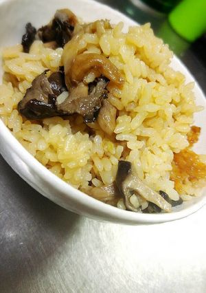 柚子香るキノコたっぷり炊き込みご飯-レシピのメイン写真