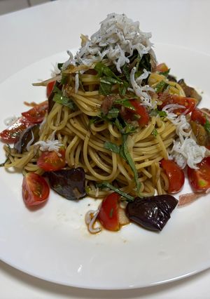 ナスとトマトのしらすバルサミコ冷製パスタ-レシピのメイン写真