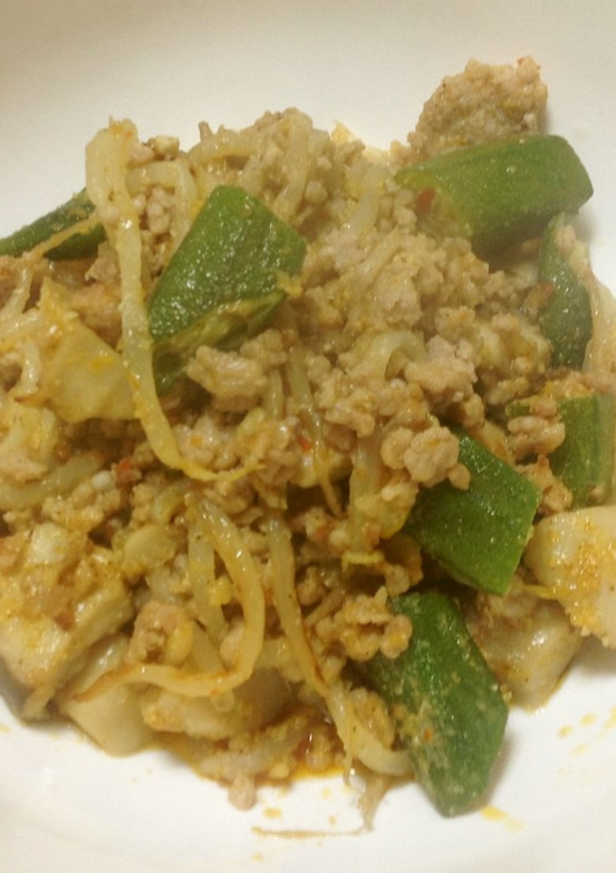 エリンギとオクラとモヤシの挽肉味噌炒め-レシピのメイン写真