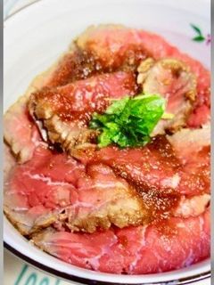 ハンバーグステーキ職人のローストビーフ丼-レシピのメイン写真