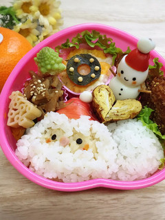 クリスマスキャラ弁・サンタさん-レシピのメイン写真