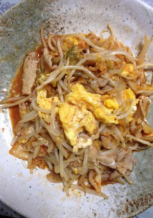 簡単♪豚キムチともやしの卵炒め-レシピのメイン写真