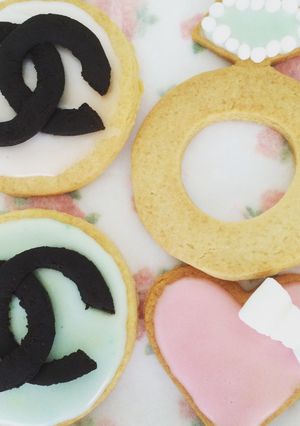 パーティ用シャネルクッキー&カップケーキ-レシピのメイン写真