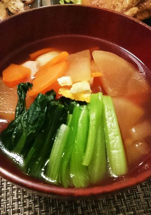 お正月‼鶏だし醤油でお雑煮-レシピのメイン写真
