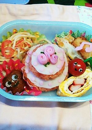 お誕生日のお弁当(*ˊ˘ˋ*)。♪:*°-レシピのメイン写真