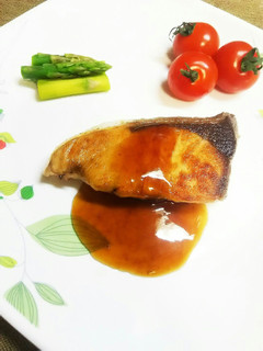トロトロ照り焼きソースDE鰤のムニエル♪-レシピのメイン写真