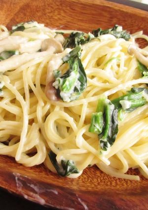 ほうれん草としめじのホワイトパスタ-レシピのメイン写真