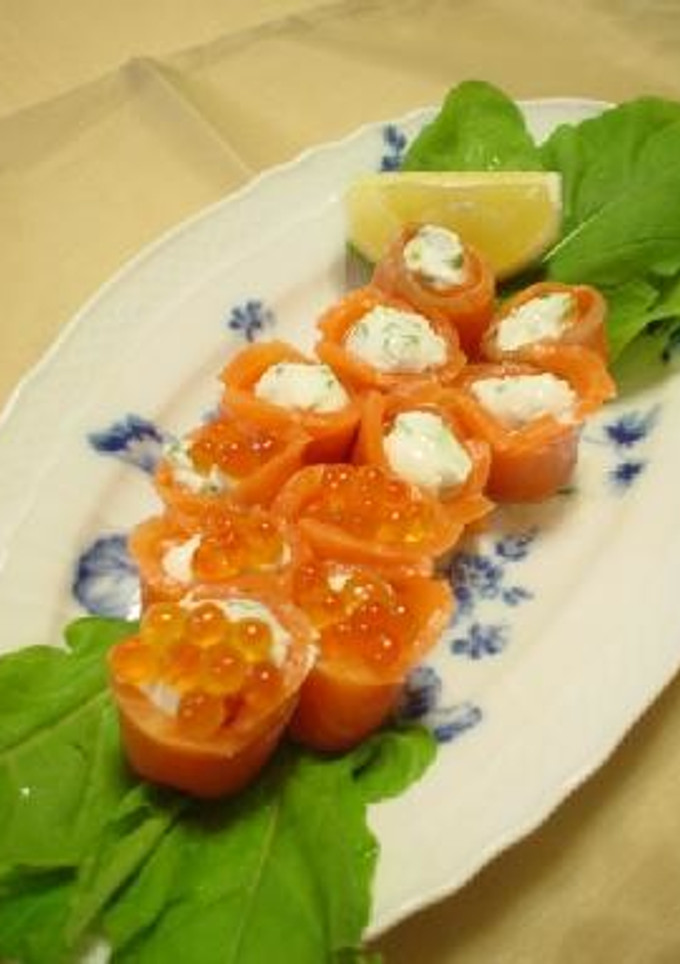 簡単♪サーモンとクリームチーズのバラ風-レシピのメイン写真