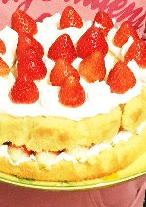 我が家のスポンジケーキ♫9歳の娘作♫-レシピのメイン写真