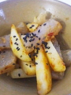 こんにゃくとじゃがの味噌マヨ炒め♪-レシピのメイン写真