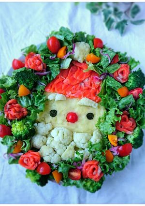 クリスマス☆簡単サンタとリースサラダ★-レシピのメイン写真