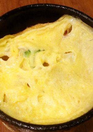 チーズフォンデュ残りをチーズオムレツに！-レシピのメイン写真