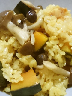 かぼちゃとしめじのスパイシー炊き込みご飯-レシピのメイン写真