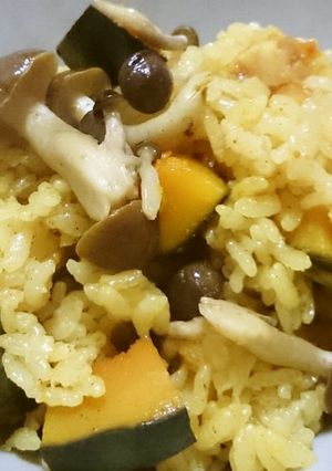 かぼちゃとしめじのスパイシー炊き込みご飯-レシピのメイン写真
