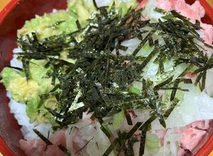 失敗しないまぐろのたたきアボカド丼🥑-レシピのメイン写真
