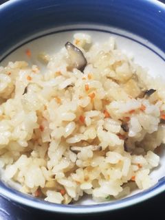 とんこつ風味の炊き込みご飯-レシピのメイン写真