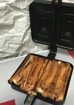 パン耳ホットサンド-レシピのメイン写真