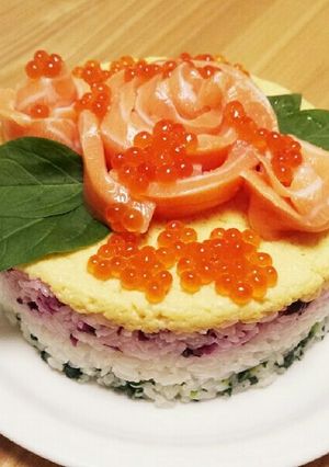寿司ケーキ⭐コストコサーモン-レシピのメイン写真
