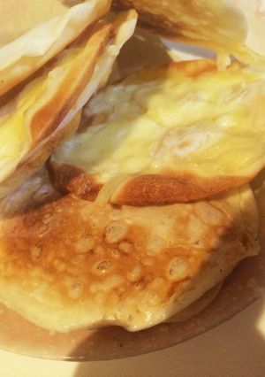 餃子の皮で簡単クリスピーピザ-レシピのメイン写真