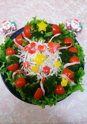 クリスマスミッキーリース☆サラダ-レシピのメイン写真