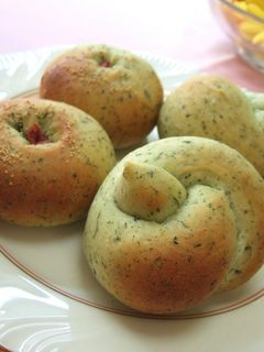 よもぎパン&よもぎあ~んパン♪-レシピのメイン写真