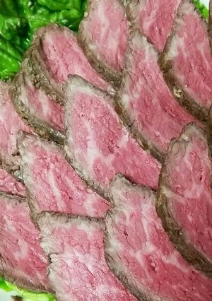 炊飯器で簡単♪ジューシーローストビーフ-レシピのメイン写真