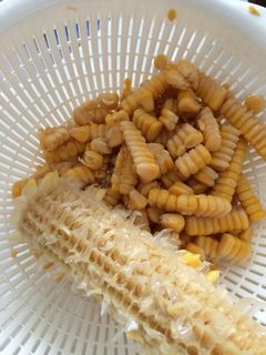とうもろこし♪簡単綺麗に粒をとる方法-レシピのメイン写真
