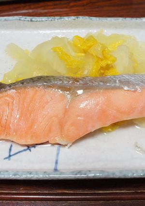 オレンジ白菜とサーモントラウトの酒蒸し-レシピのメイン写真