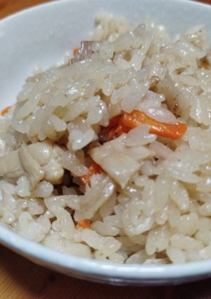 ブナハリタケの炊き込みご飯-レシピのメイン写真