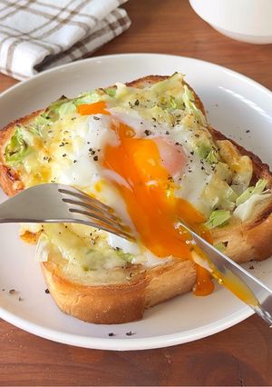 キャベたまチーズごちそうトースト🍞-レシピのメイン写真