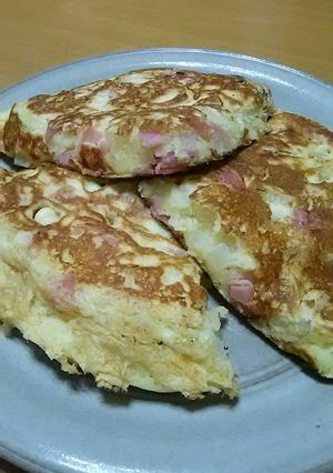 朝食に♪おかずパンケーキ-レシピのメイン写真