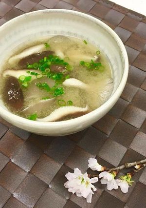 ☆東峰村のきのこのお味噌汁-レシピのメイン写真