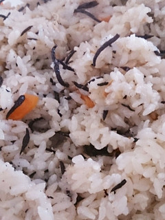 芽ひじきとシーチキンの炊き込みご飯-レシピのメイン写真