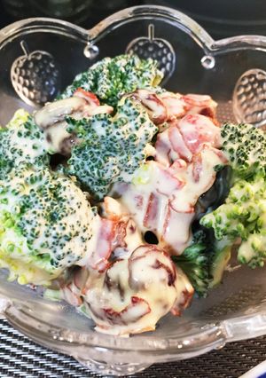 デリ風♫ブロッコリーとレーズンのサラダ-レシピのメイン写真