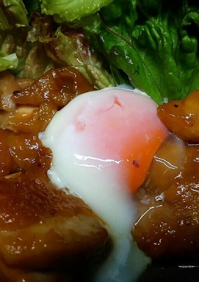 とろ～り温玉のせ鶏の照り焼き-レシピのメイン写真