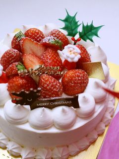 イチゴのクリスマスケーキ-レシピのメイン写真