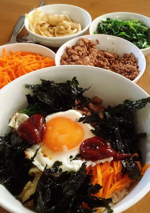 フライパン一つで、お昼にビビンパブ-レシピのメイン写真