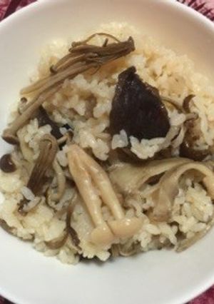 ミックスきのこの炊き込みご飯-レシピのメイン写真