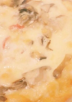 トリュフ香る♪舞茸とエリンギのピザ-レシピのメイン写真