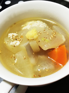 妊娠中に☆あったか根菜と鶏団子スープ-レシピのメイン写真