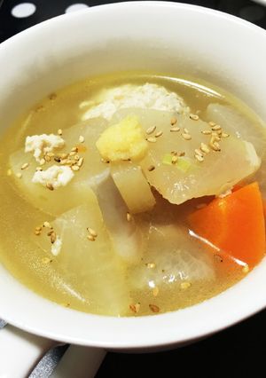 妊娠中に☆あったか根菜と鶏団子スープ-レシピのメイン写真