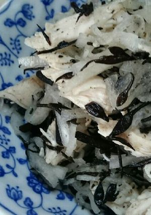 簡単ヘルシー！大根とひじきの梅サラダ-レシピのメイン写真