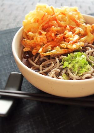 簡単☆かき揚げそば(年越しそば)-レシピのメイン写真